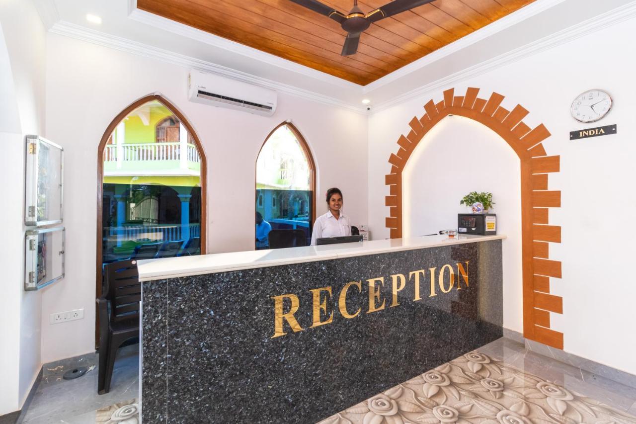Larios Beach Holidays Resort Бага Экстерьер фото
