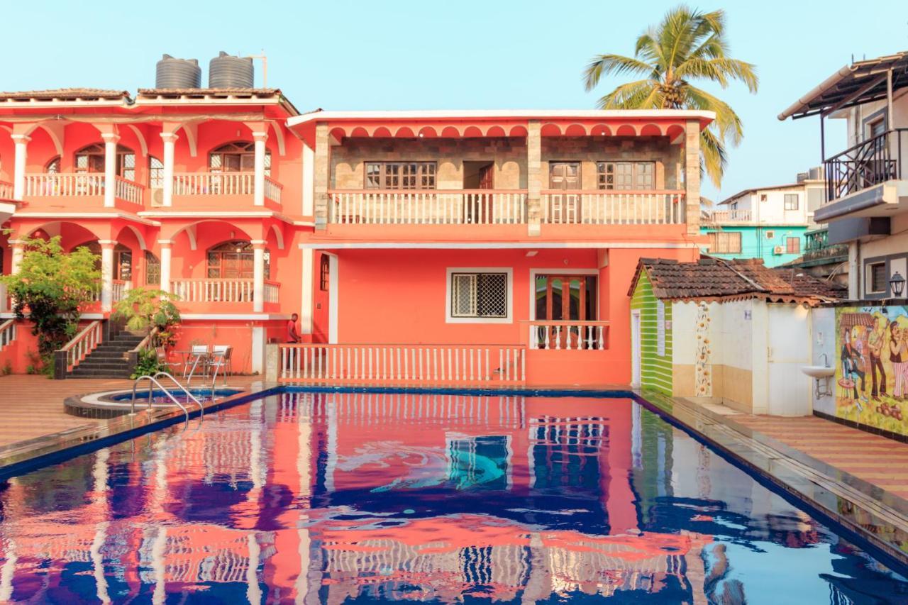 Larios Beach Holidays Resort Бага Экстерьер фото