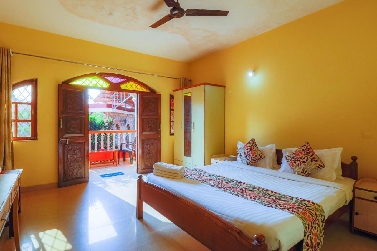 Larios Beach Holidays Resort Бага Экстерьер фото