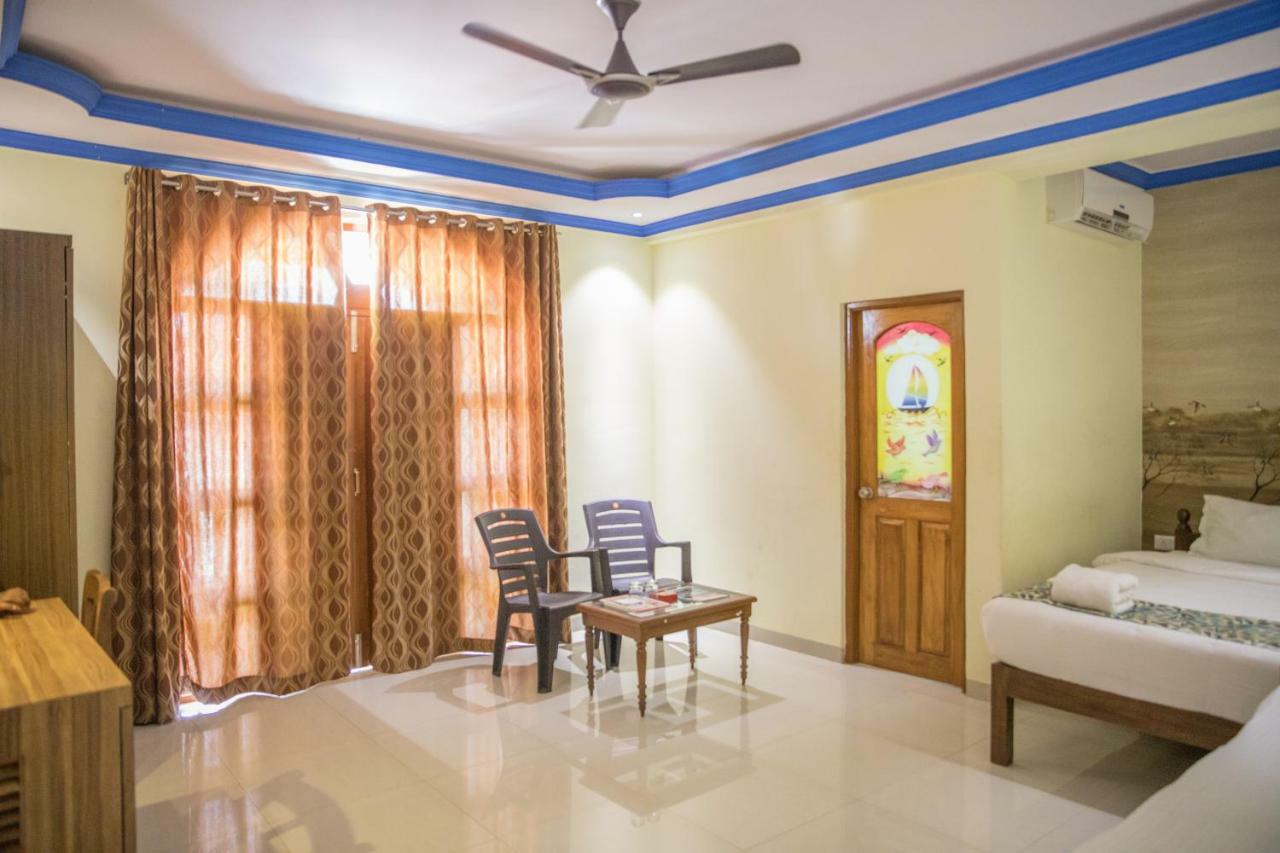 Larios Beach Holidays Resort Бага Экстерьер фото