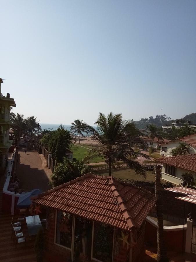 Larios Beach Holidays Resort Бага Экстерьер фото